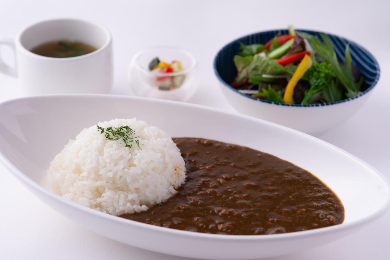 Hotel Front Inn Fukuoka Airport Bagian luar foto