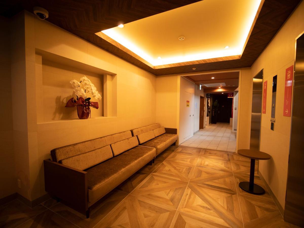 Hotel Front Inn Fukuoka Airport Bagian luar foto