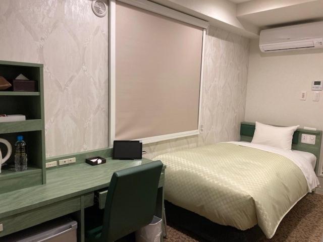 Hotel Front Inn Fukuoka Airport Bagian luar foto